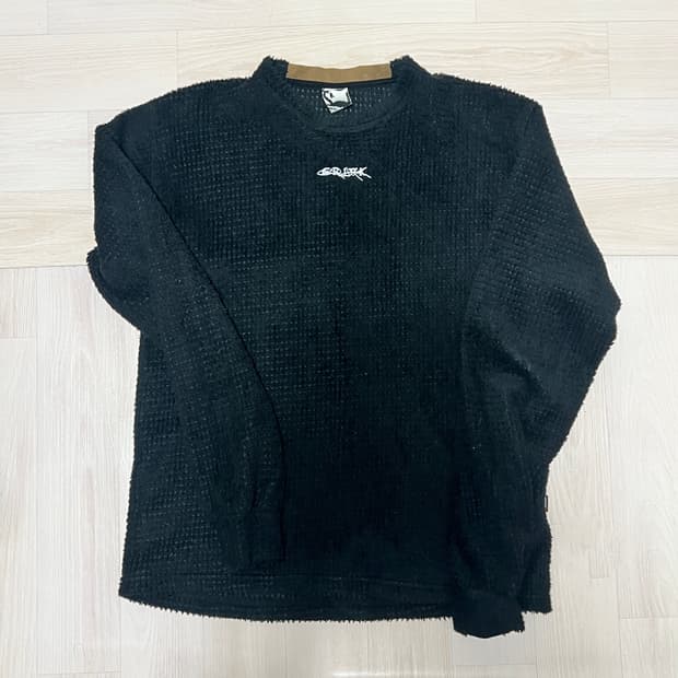 Gr10k alpha layer 롱슬리브 (small)