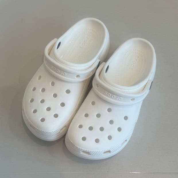 크록스 플랫폼 컴포트 클로그 화이트 230 W6