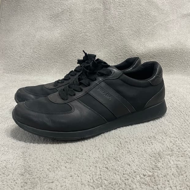 290) 프라다 스포츠 레더 로고 나일론 스니커즈