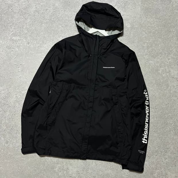 디스이즈네버댓 사이드로고 블랙 바람막이