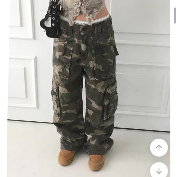 모디무드 밀리터리 카모 카고 세미 와이드 팬츠 브라운 xs