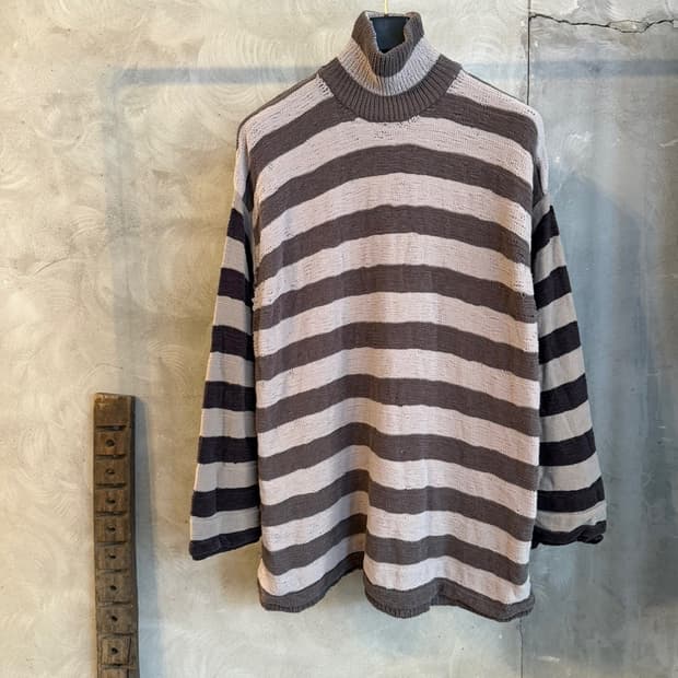 써네이 모호크넥 니트 100