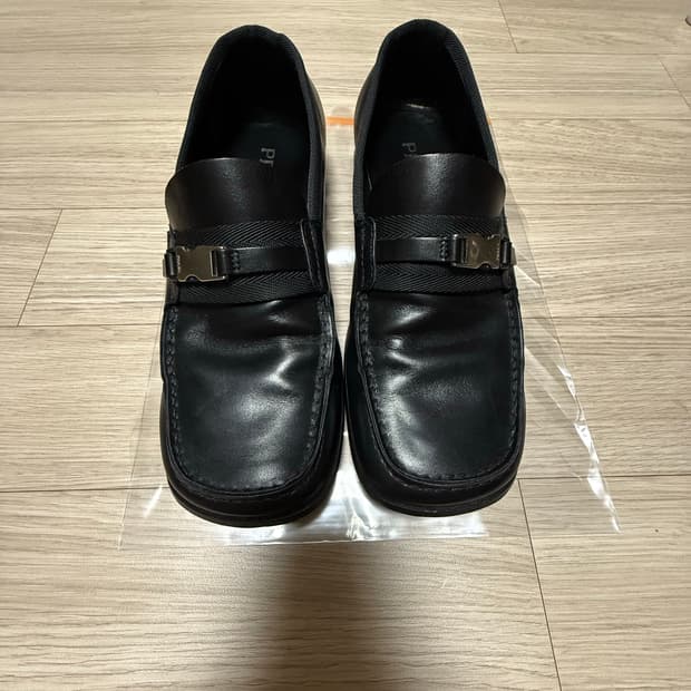 Prada 00's Buckle Low Flat Loafers