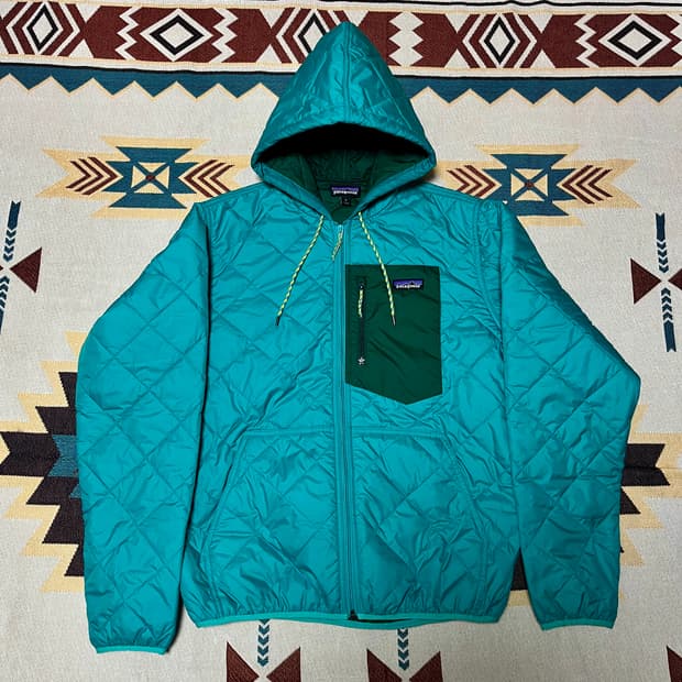 파타고니아 다이아몬드 퀼티드 봄버 후드 자켓 M