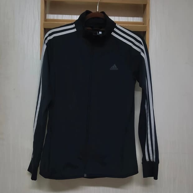 아디다스 트랙탑 져지 삼선 블랙 집업 여자 90 상태 최상이쁨