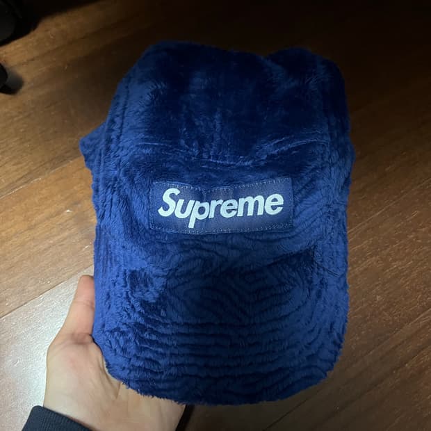 슈프림 플러피캡