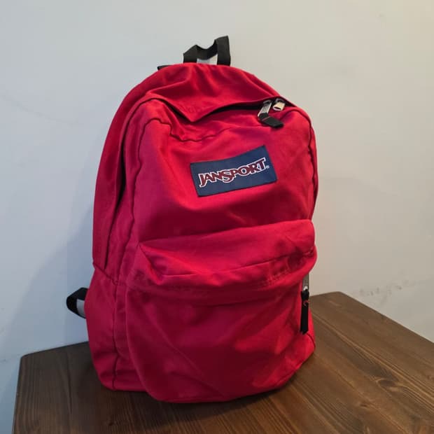 잔스포츠 레드 백팩 가방