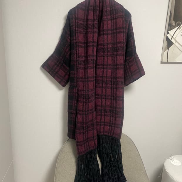 디젤 프린지 머플러 니트코트