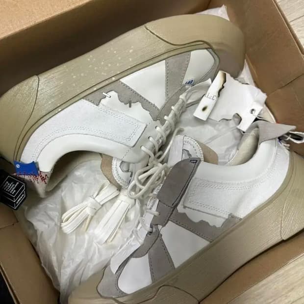 42 아더에러 캠퍼 독일군 새상품 입니다