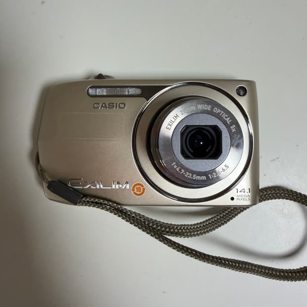 카시오 엑슬림 z2300 디지털 카메라