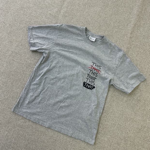 S 디스이즈네버댓 그래픽 로고 반팔 0413D