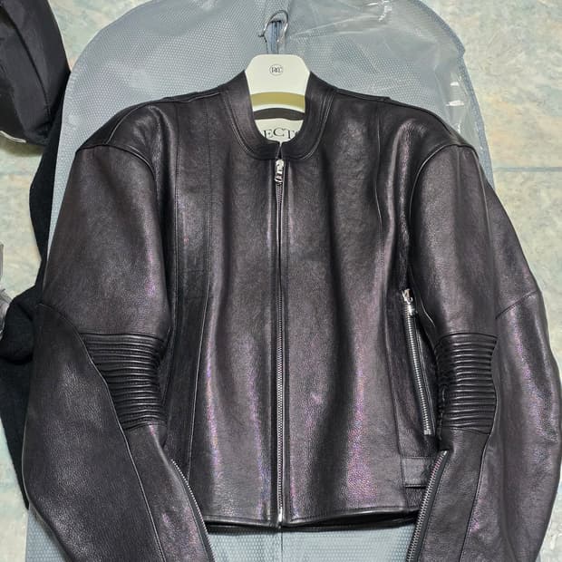 렉토 모터사이클 레더 자켓 S사이즈 팝니다.