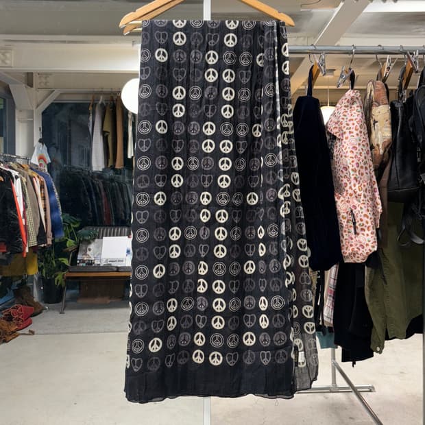 Glen prince 피스 심볼 머플러