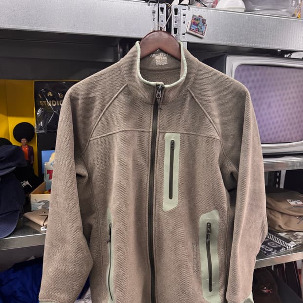 아크테릭스 스크라토 표기 s 100까지 추천