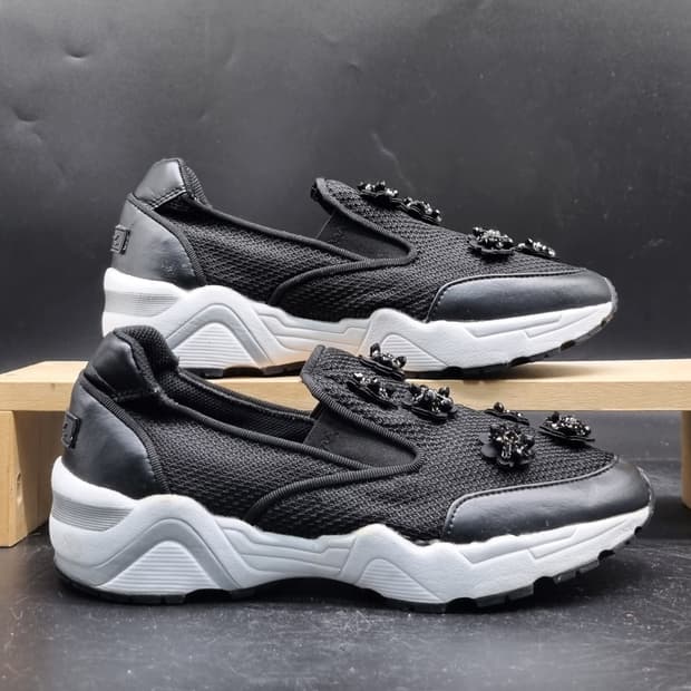 슈콤마보니 여성가죽슬립온 260