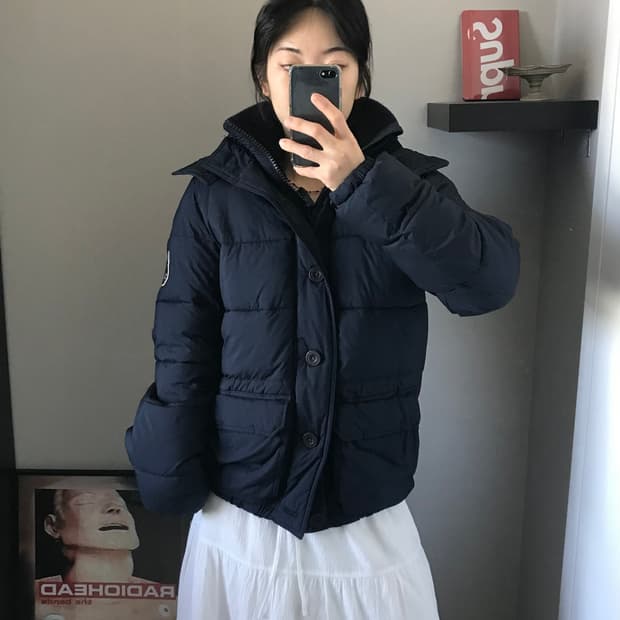 아베크롬비 패치 로고 네이비 후드 패딩