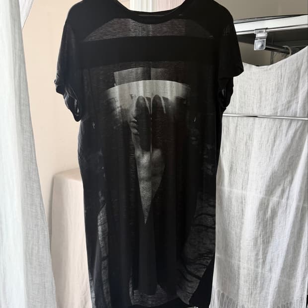 Julius SS16 sefiroth 그래픽 탑