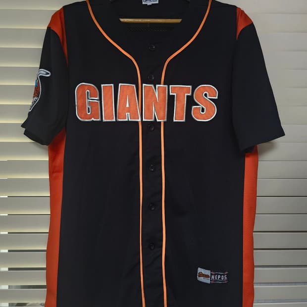 롯데자이언츠 유니폼 영구결번 이대호10번 110