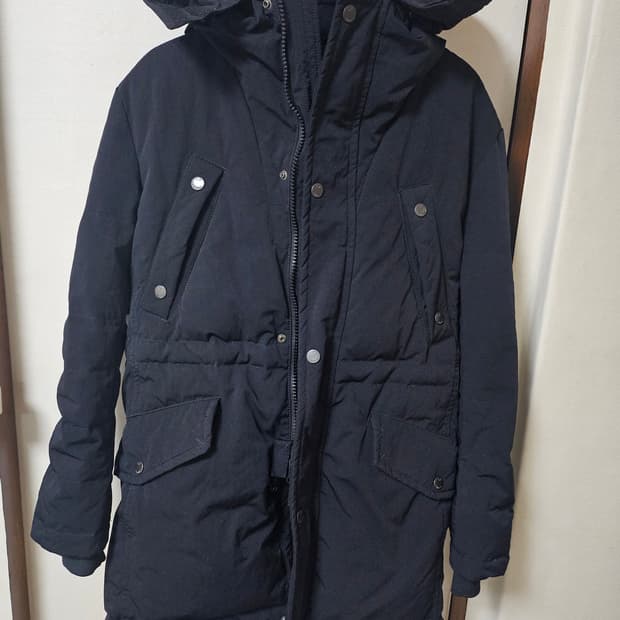 cp컴퍼니 롱패딩 블랙 95사이즈(95-100)