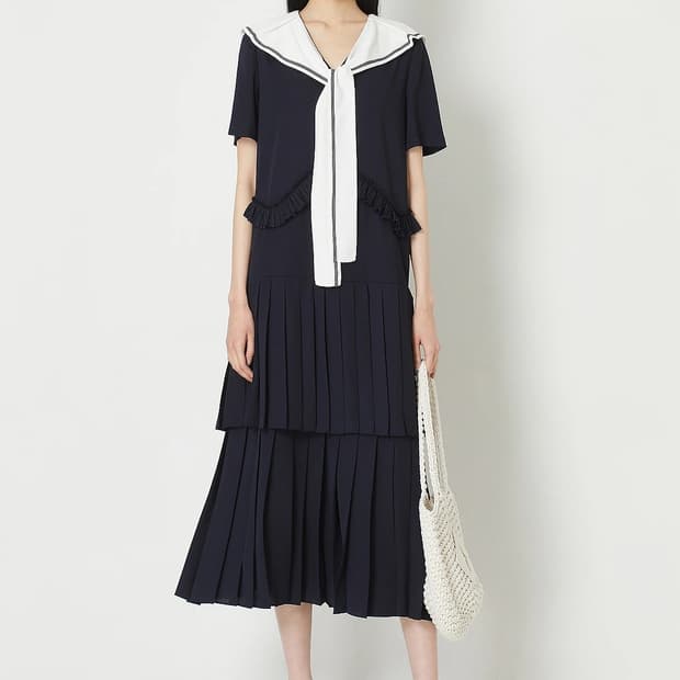 럭키슈에뜨 2023 세일러 카라 리본 플리츠 원피스 36사이즈