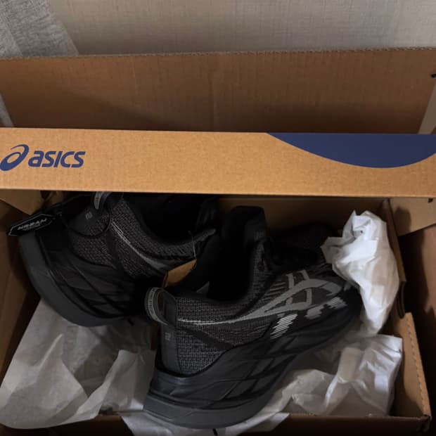 아식스 슈퍼블라스트2 235