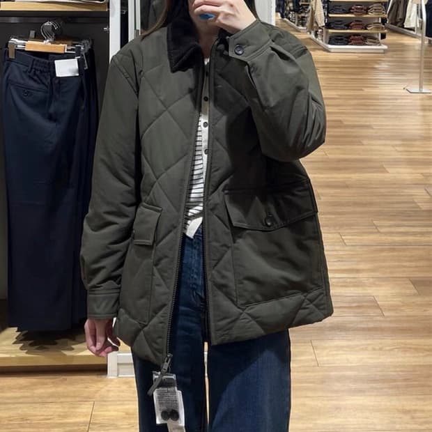 유니클로 JW 앤더슨 퀼팅 블루종 카키 M