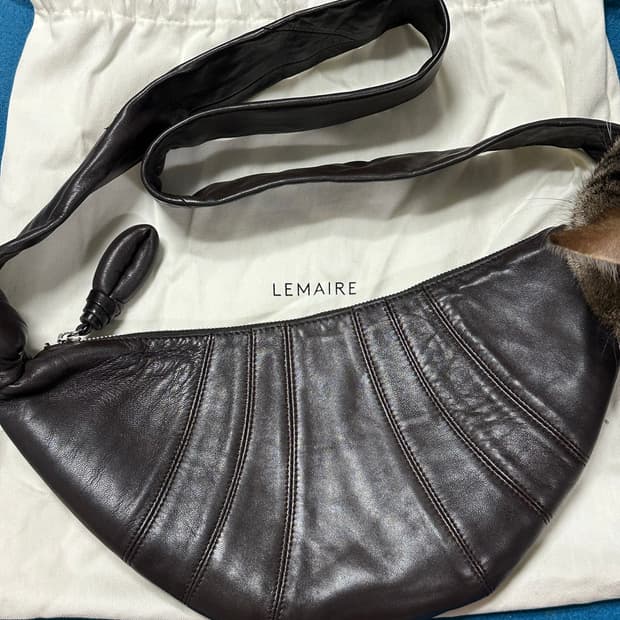 르메르 크루아상 레더 다크초코