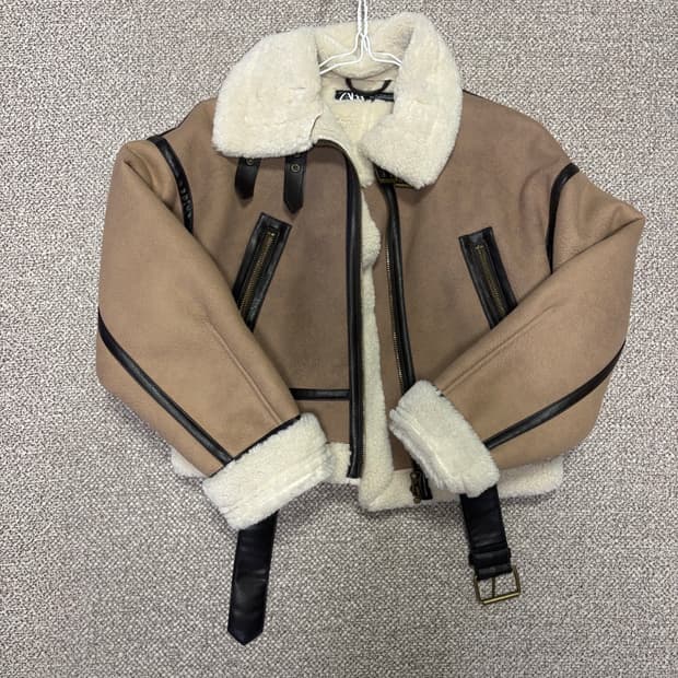 자라 ZARA 무스탕 자켓