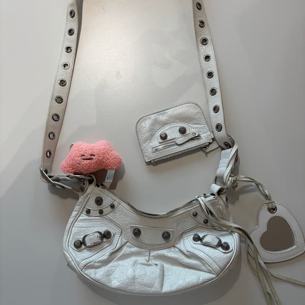 발렌시아가 르카골 xs 화이트