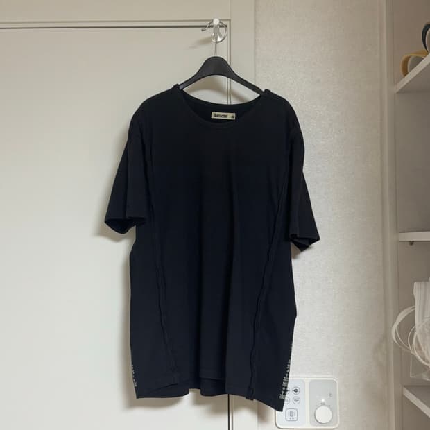 [02] 카락터 Fiddlehead half T-shirt 블랙 차콜