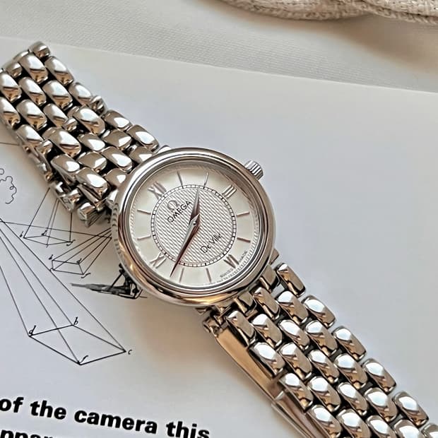 오메가 드빌 프레스티지 여성 시계 / 정품감정 . 케어