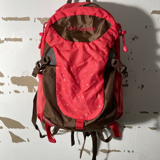 콜럼비아 도트 백팩