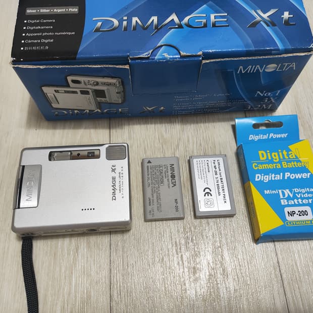 미놀타 디미지 XT Minolta Dimage XT 실버 풀박스 카메라