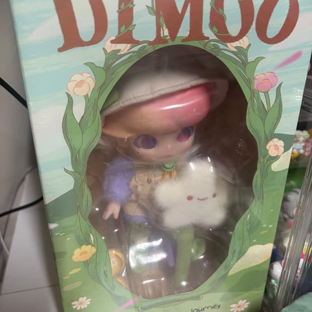 팝마트 디무 한정판 피규어
