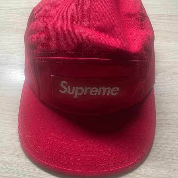 슈프림 레드 캠프캡