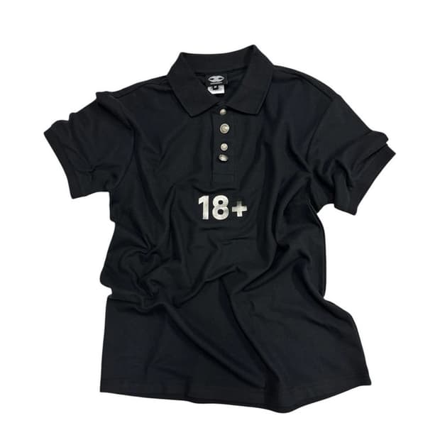 18+ POLO TEE BLACK 