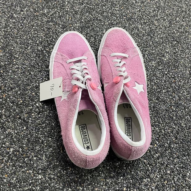 컨버스 원스타 핑크 스웨이드 스니커즈 b3397