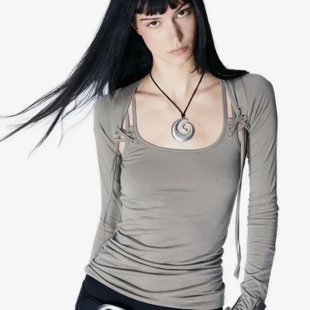 구해요) 2000아카이브스 EYELET BOLERO SET-UP (TAU