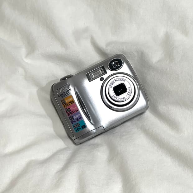 Nikon COOLPIX E3200 (민트급)