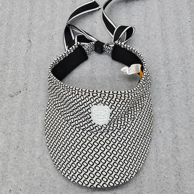 루이까또즈 닥스하운드 패턴 리본 썬바이저 