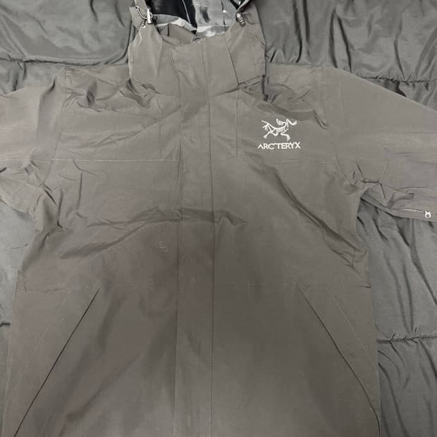 아크테릭스 바람막이 L