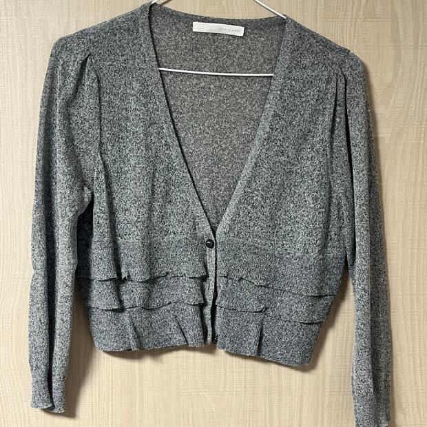 아나카프리 가디건