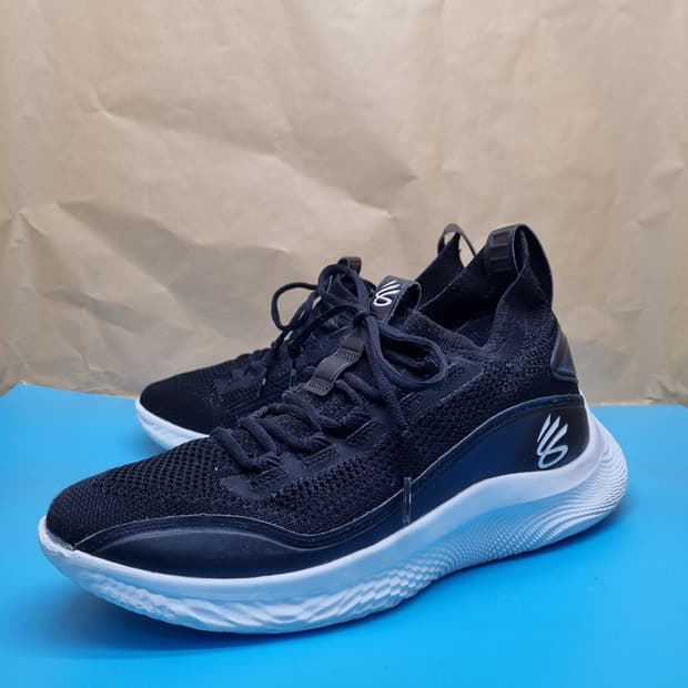 언더아머 커리 플로우8 농구화290