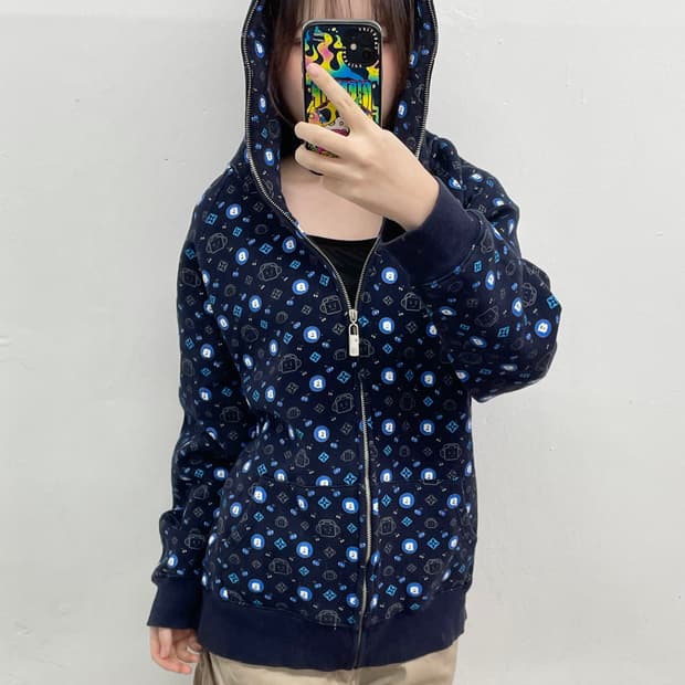 뱅크 모노그램 패턴 헤비 후드집업