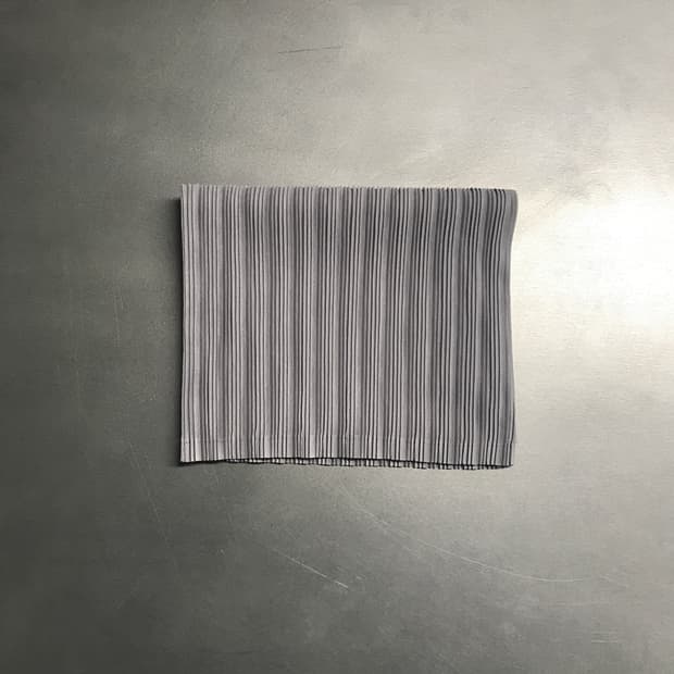 플리츠 플리즈 넥워머 그레이