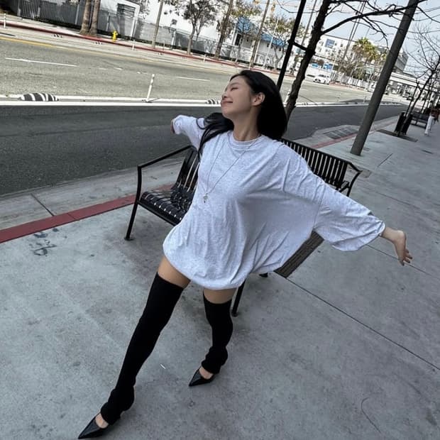 [M]아크네스튜디오 25ss 볼륨 티셔츠