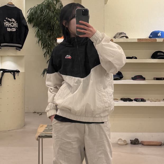 나이키 신형 러닝 바람막이 U283