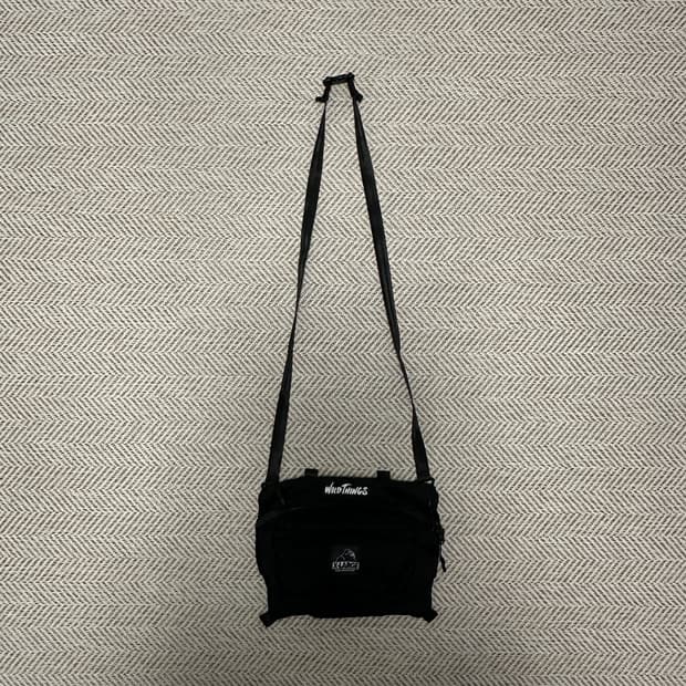 X-LARGE X WILD THINGS cross bag