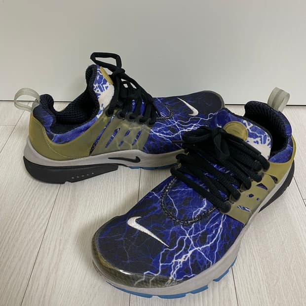 NIKE AIR PRESTO LIGHTNING OG RETRO