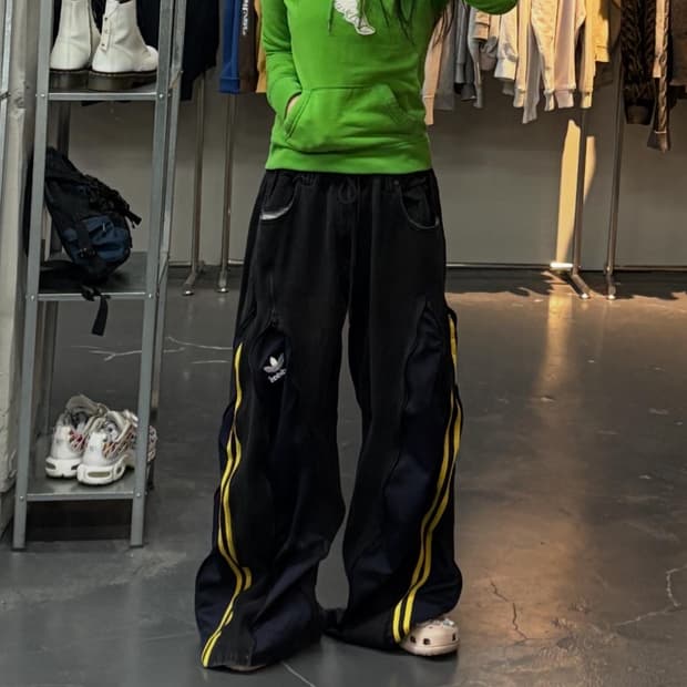 아베크롬비 y2k 아치 빅로고 후드티 A2890